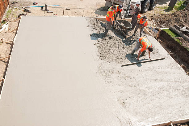 Best Commercial Concrete Contractor  in Cedville, AR